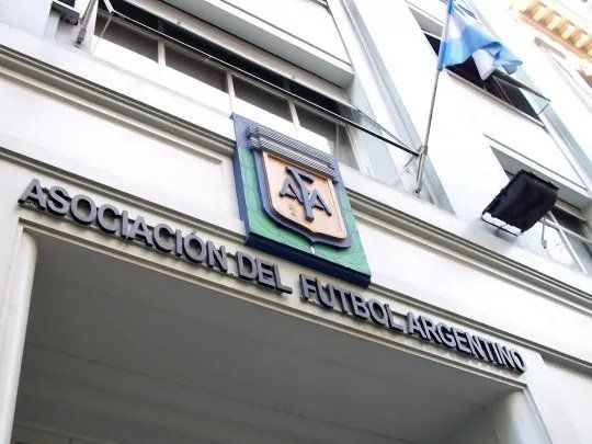 La Policía Federal allanó este jueves la sede central de la Asociación del Fútbol Argentino (AFA).
