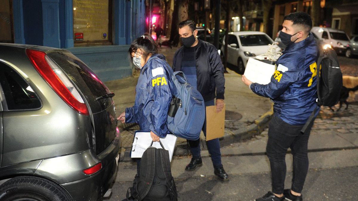 Allanamientos por la causa de supuesto espionaje ilegal.