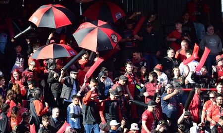 Los hinchas de Colón podrán ir al estadio Presbítero Bartolomé Grella. Los hinchas de Colón podrán ir al estadio Presbítero Bartolomé Grella.