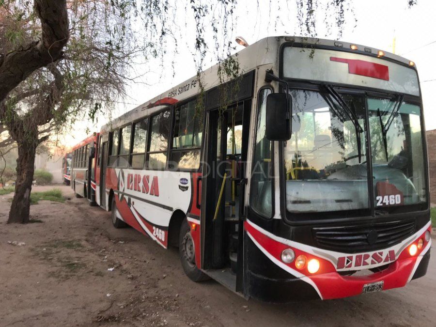 Pararon los choferes de línea 1 por falta de seguridad
