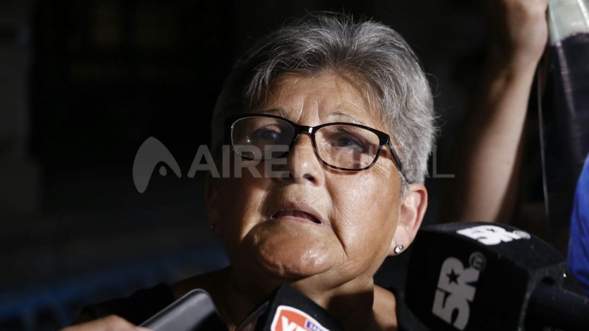 En medio de la escalada de violencia, Santa Fe se manifestó en la Plaza 25 de Mayo 