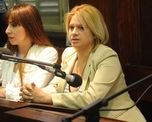 En 2004, la ex policía Ema Hortensia Gómez asesinó al juez Héctor Agustín Aráoz, con qiuen había tenido una relación sentimental. En 2004, la ex policía Ema Hortensia Gómez asesinó al juez Héctor Agustín Aráoz, con qiuen había tenido una relación sentimental.