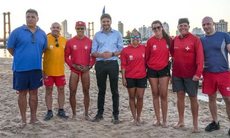 El gobernador Maximiliano Pullaro presentó este jueves el Operativo Verano en la ciudad de Santa Fe. El gobernador Maximiliano Pullaro presentó este jueves el Operativo Verano en la ciudad de Santa Fe.