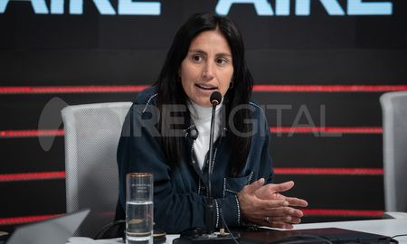 Titi Barletta brindó herramientas para evitar que adultos mayores caigan en estafas y enfatizó en la importancia de ayudar a quiénes nos ayudaban a nosotros. Titi Barletta brindó herramientas para evitar que adultos mayores caigan en estafas y enfatizó en la importancia de ayudar a quiénes nos ayudaban a nosotros.