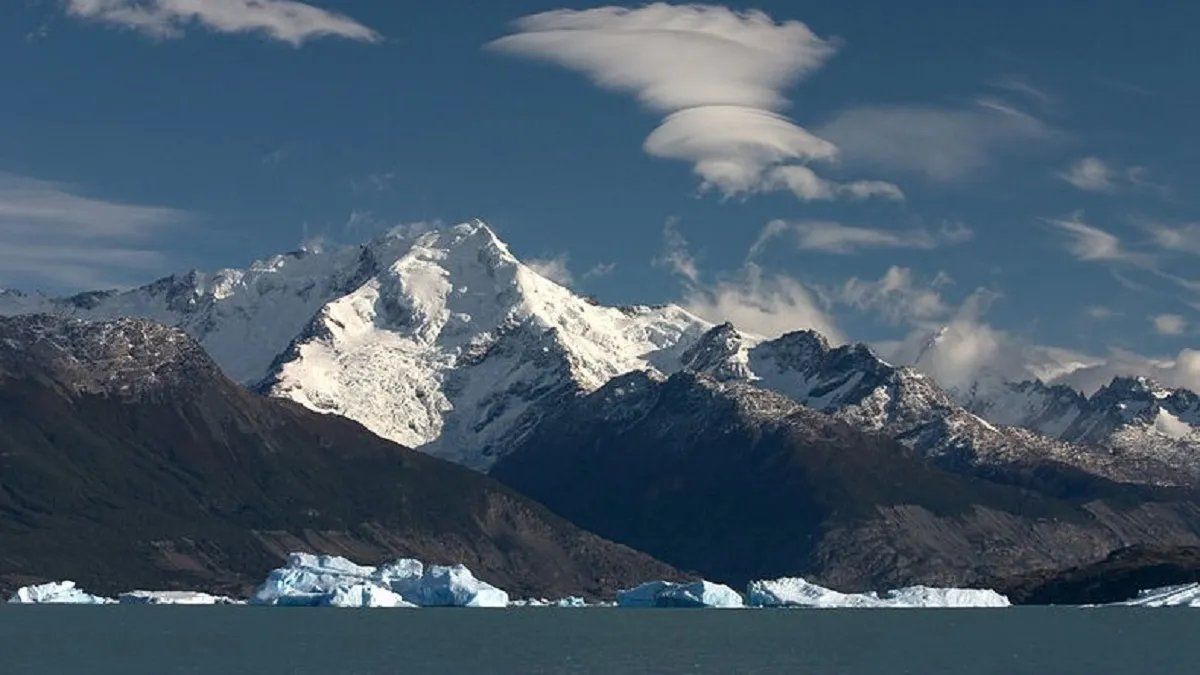 Encontraron el cuerpo sin vida del joven kayakista desaparecido en El Calafate