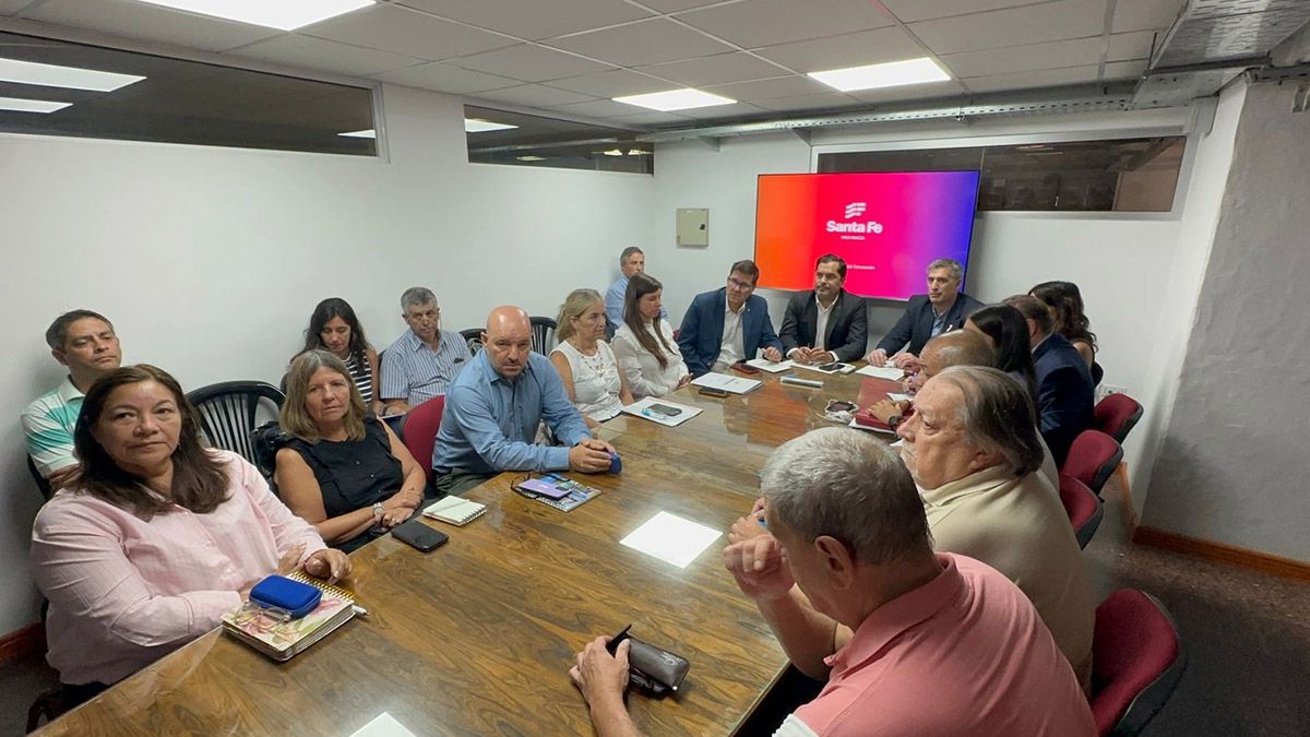 En la paritaria docente, Amsafe definirá este viernes por la tarde, en tanto, UDA y Sadop lo harán el lunes por la tarde.