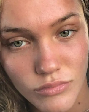 Sofía Solá, hija de Maru Botana marcó tendencia durante sus vacaciones. Sofía Solá, hija de Maru Botana marcó tendencia durante sus vacaciones.