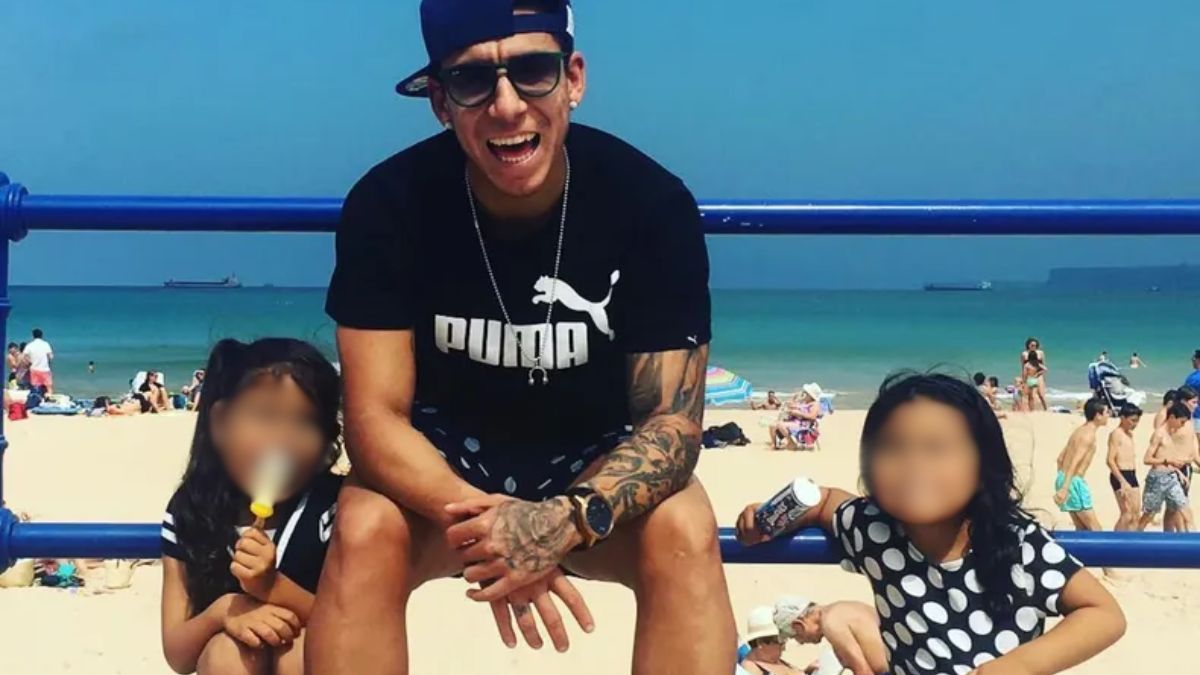 Brian Sarmiento tiene dos hijas fruto de su relación con su expareja Diana. Actualmente, están bajo el cuidado exclusivo de su madre. Brian Sarmiento tiene dos hijas fruto de su relación con su expareja Diana. Actualmente, están bajo el cuidado exclusivo de su madre.