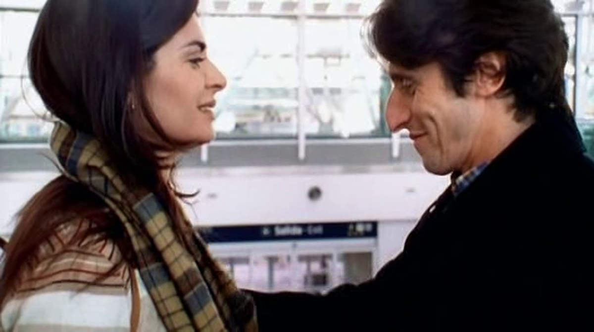 Javier (Diego Peretti) es un cirujano de treinta años que decide casarse e irse a vivir a Estados Unidos con María (Soledad Villamil).