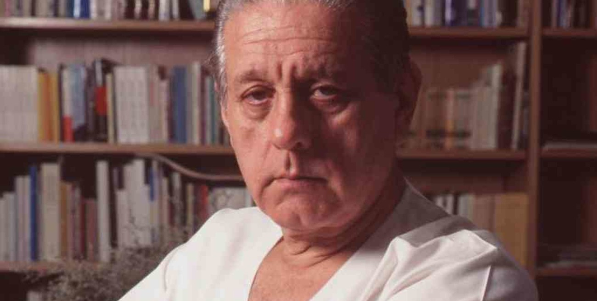 El doctor René Favaloro se suicidó en en julio del año 2000, a los 77 años, aquejado por problemas financieros.