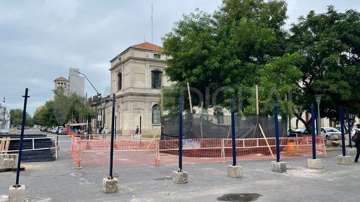 Los trabajos de reparación en la cloaca máxima que atraviesa Bulevar demandarán tres años.