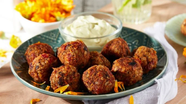 Albóndigas de porotos: la receta veggie de Jimena Barón