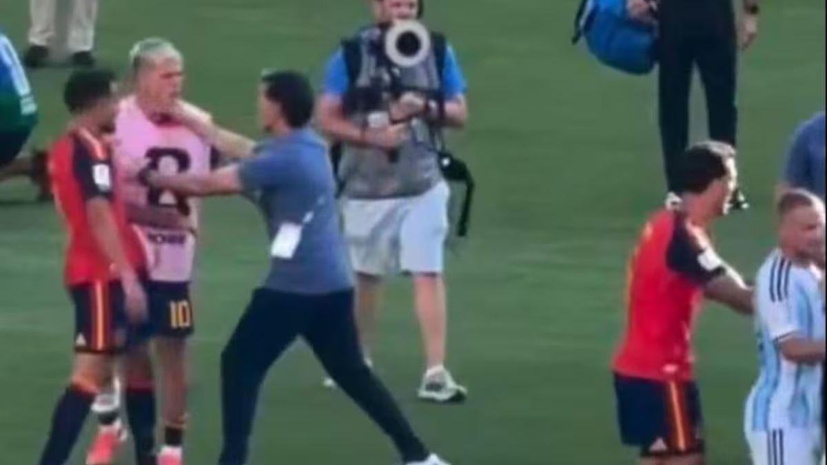El cruce entre Roberto Ayala y Dani Olmo se transformó en uno de los episodios disciplinarios más polémicos que investiga el comité de la FIFA tras la Copa del Mundo.