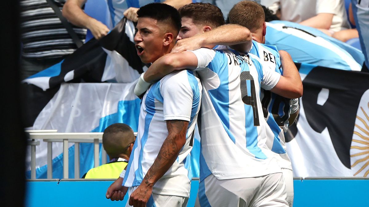 La Selección argentina derrotó 3-1 a Irak en su segundo compromiso en los Juegos Olímpicos 2024. 