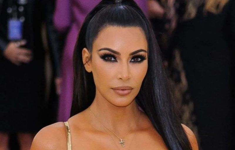 Kim Kardashian mostró cómo era su rostro antes de las cirugías