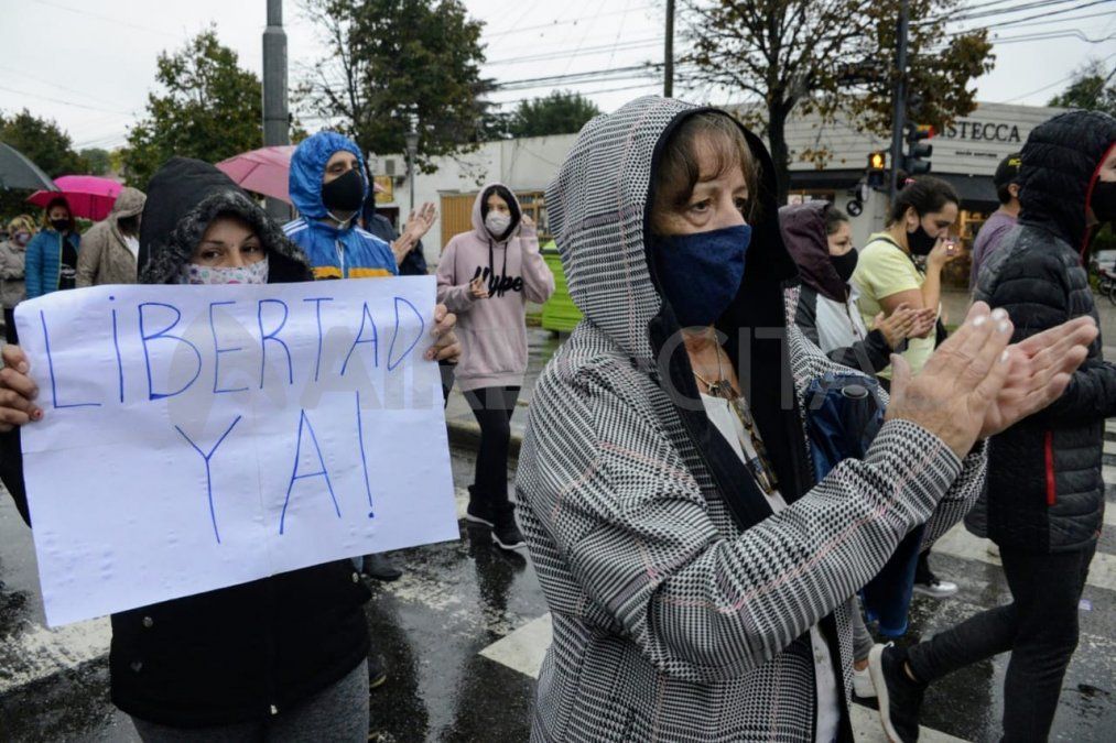 Los manifestantes convocaron a otra marcha el domingo frente al Centro de Justicia Penal donde se realizará la audiencia imputativa. 