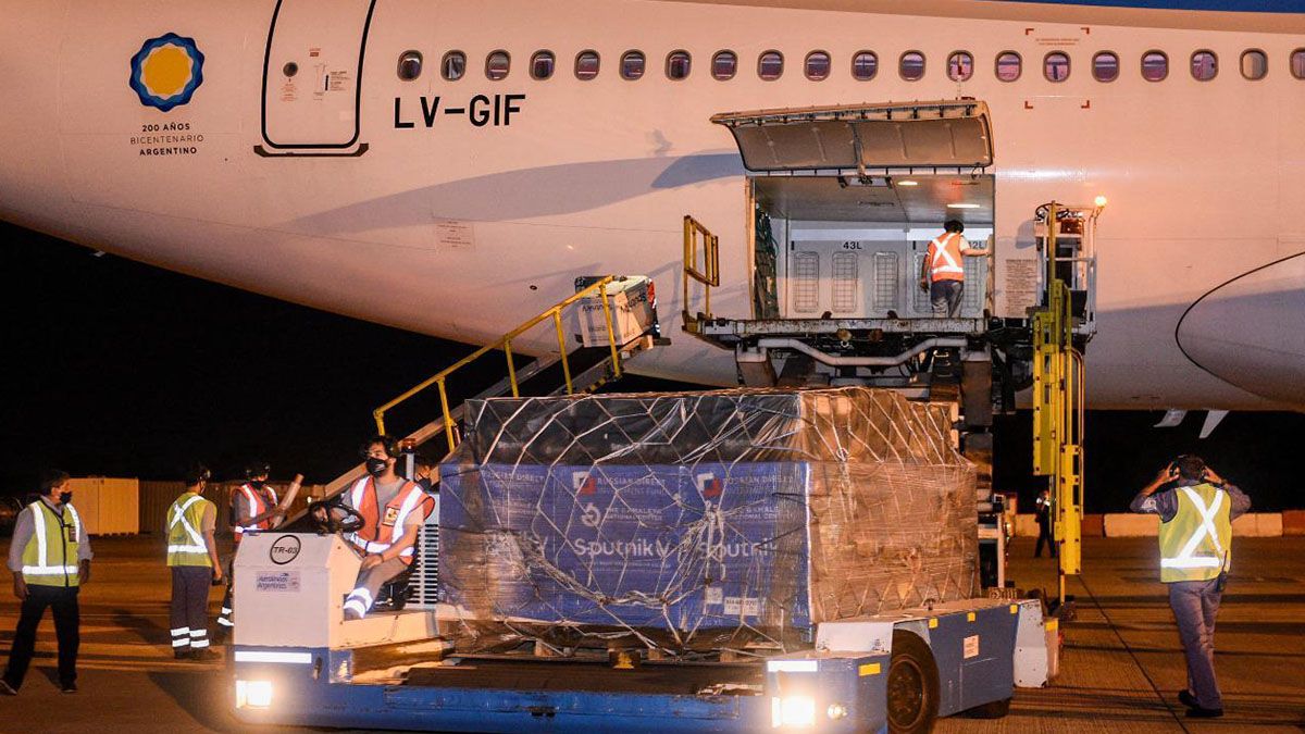 Argentina recibirá más vacunas rusas para continuar la campaña de vacunación en todo el país.