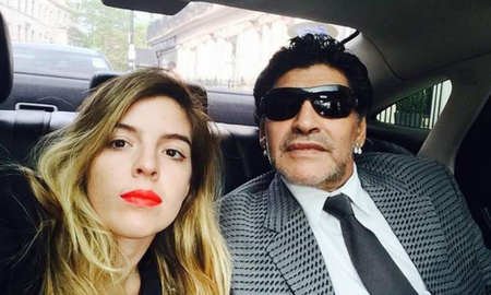 Dalma Maradona compartió una tierna foto con su papá en la que se los ve abrazados en el back de un teatro. Dalma Maradona compartió una tierna foto con su papá en la que se los ve abrazados en el back de un teatro.