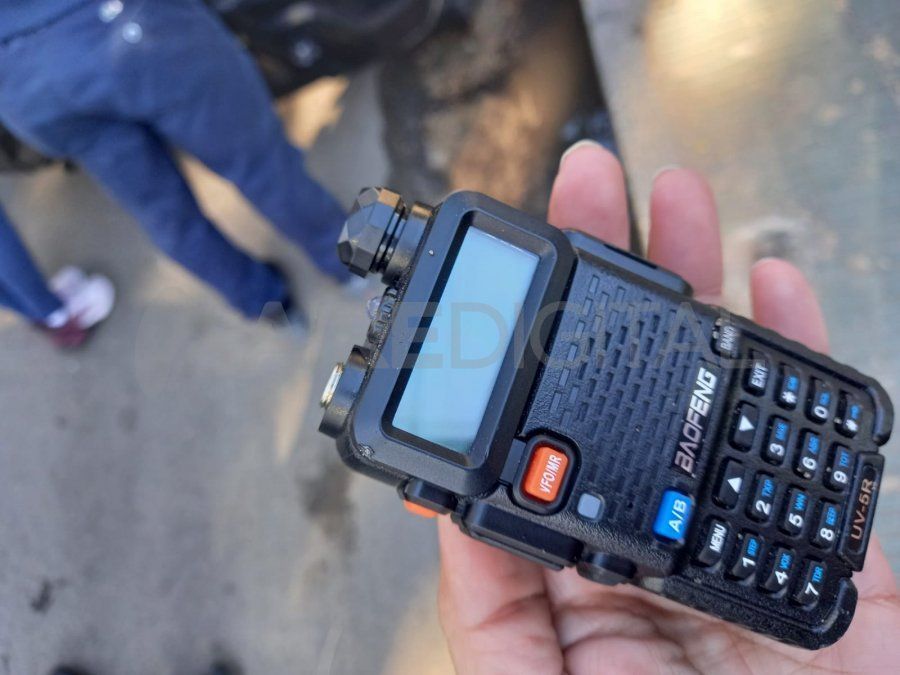 La policía secuestró un inhibidor de señal que estaba dentro del automóvil