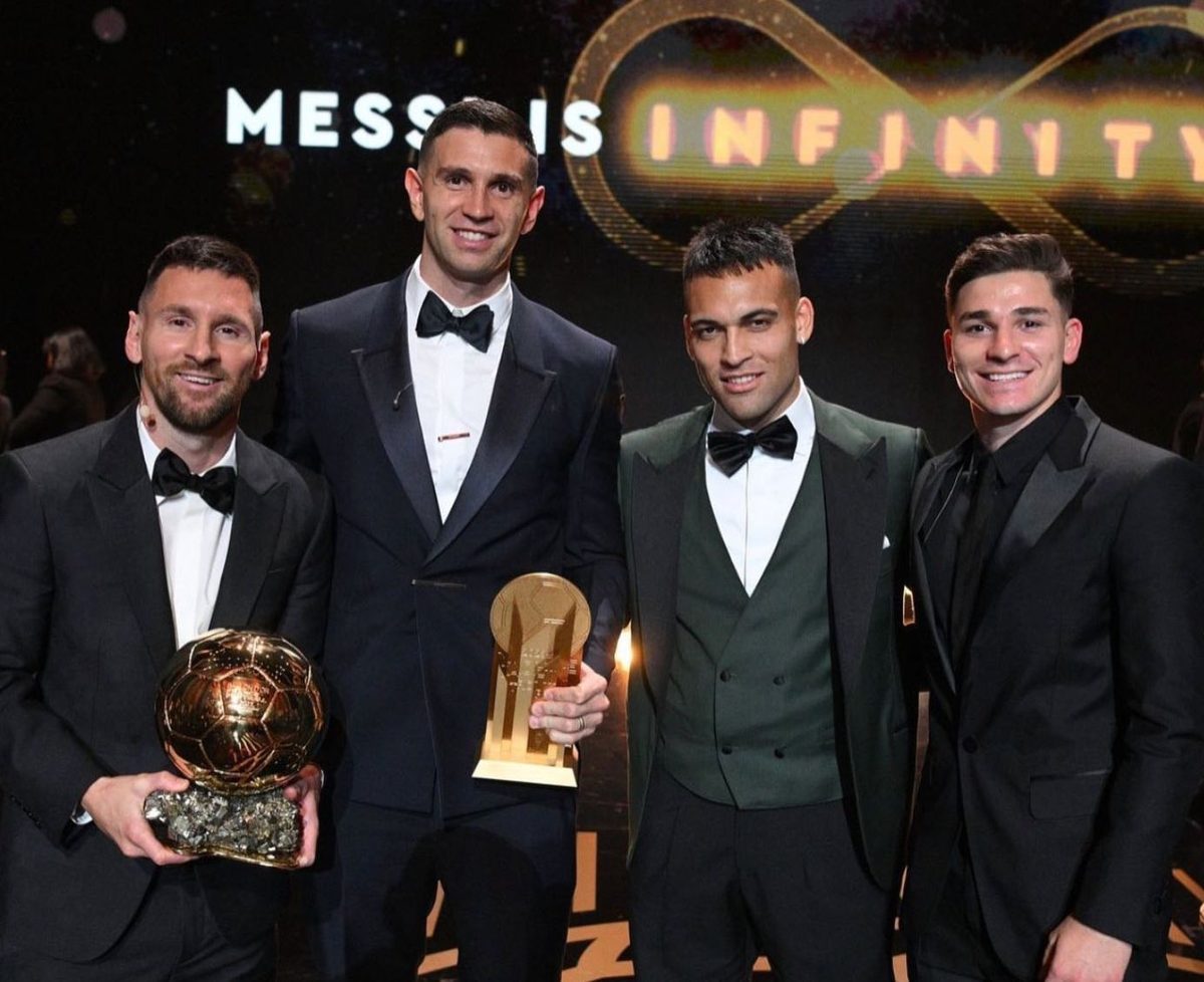 El lindo gesto de Lionel Messi con sus compañeros de la Selección Argentina tras ganar el Balón de Oro