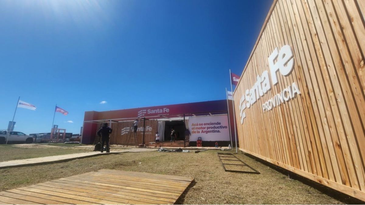 Apertura del stand del Gobierno de la Provincia de Santa Fe en Expoagro 2025.