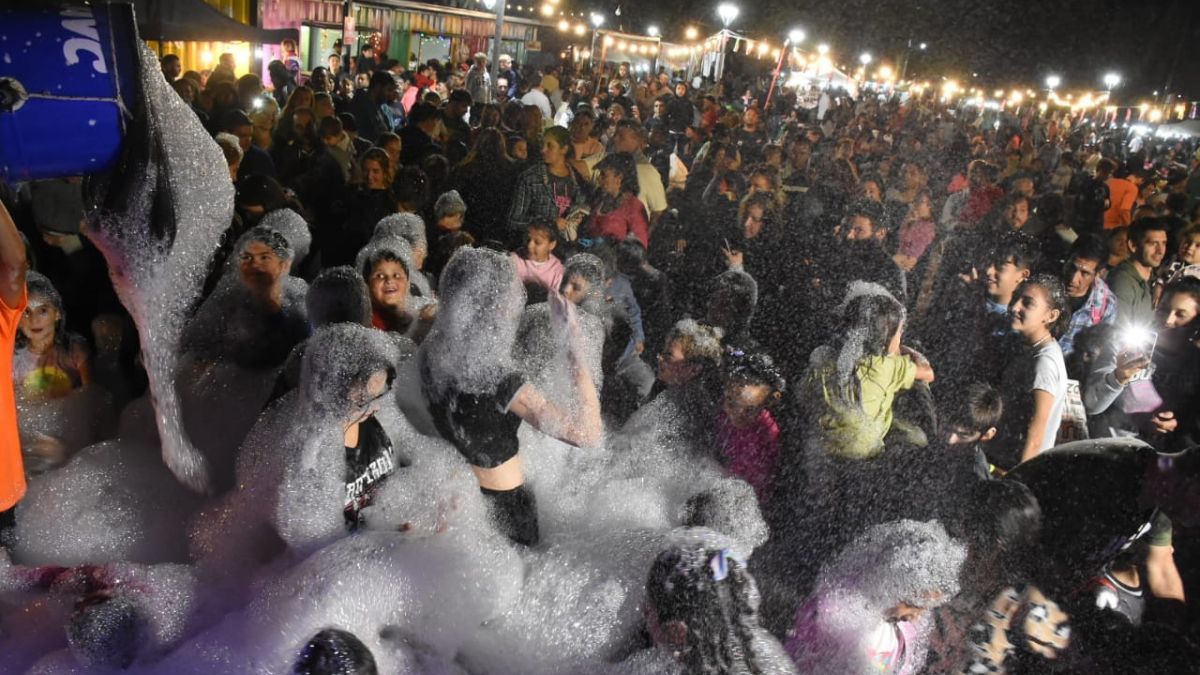 &nbsp;La avenida Yrigoyen de Funes será un corsódromo con comparsas