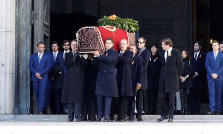 espana exhuma al dictador franco del valle de los caidos y cierra heridas del pasado espana exhuma al dictador franco del valle de los caidos y cierra heridas del pasado