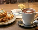 El concurso de pastelitos artesanales reúne a los gastronómicos más destacados de la zona para premiar el mejor hojaldre de la jornada.