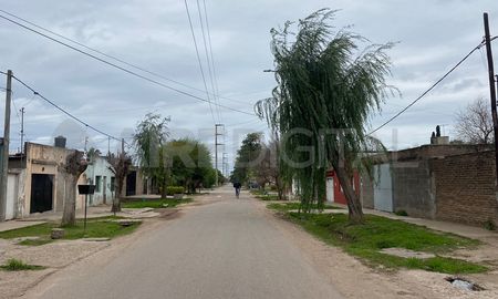 La hija del hombre se mostró preocupada por los reiterados hechos de inseguridad: No nos sentimos libres de andar por el barrio. La hija del hombre se mostró preocupada por los reiterados hechos de inseguridad: No nos sentimos libres de andar por el barrio.