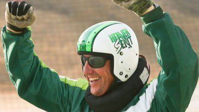 Luke Aikins, el hombre que saltó desde 7.600 metros sin paracaídas y lo puede contar
