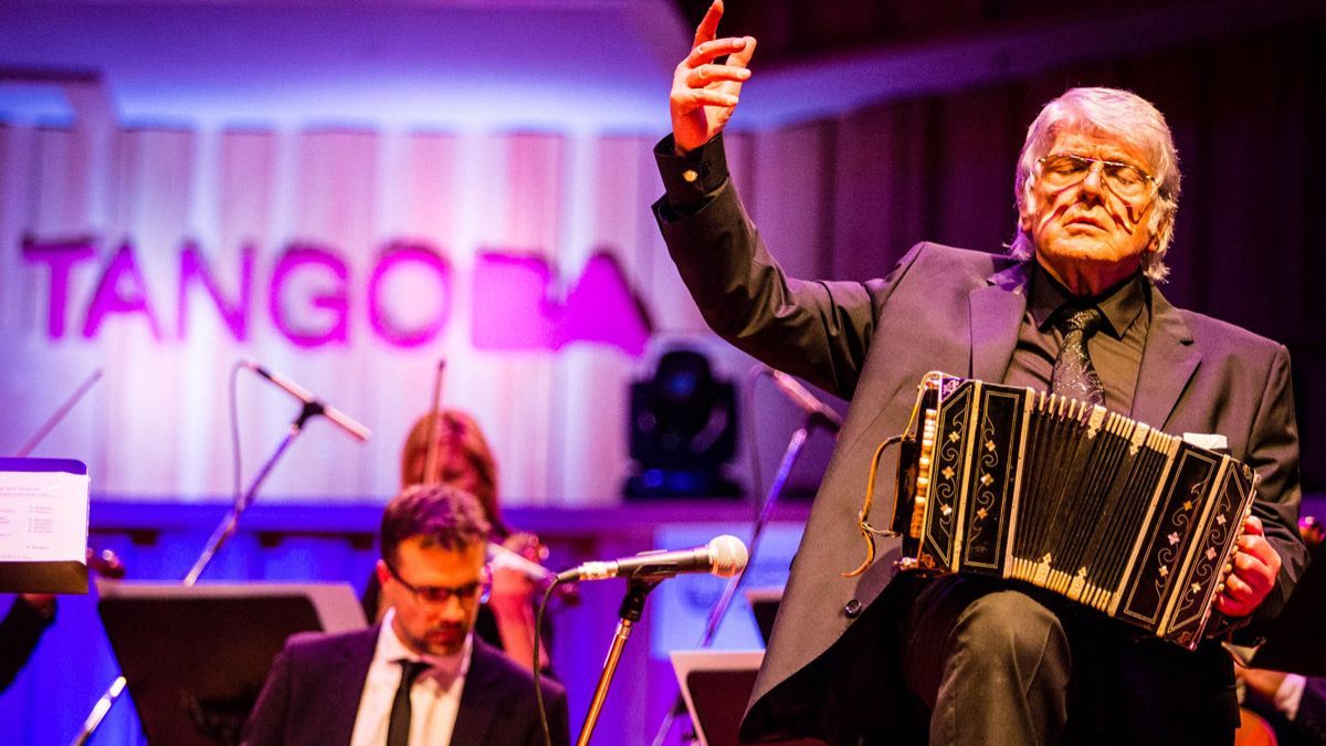 Osvaldo Piro marcó una era en el tango y en la música argentina. Osvaldo Piro marcó una era en el tango y en la música argentina.