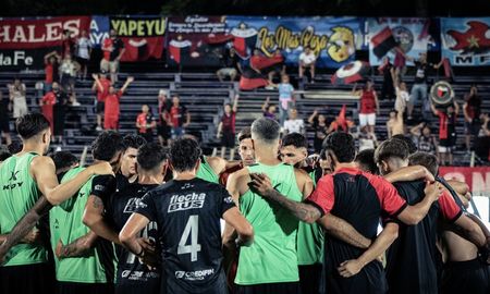 Colón presentó a su flamante refuerzo y Ariel Pereyra ¡lo convocó para jugar contra Temperley! Colón presentó a su flamante refuerzo y Ariel Pereyra ¡lo convocó para jugar contra Temperley!