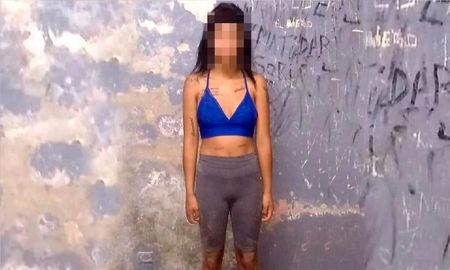 Una mujer encontró a su ex novia con un amigo y lo mató de una puñalada en el pecho Una mujer encontró a su ex novia con un amigo y lo mató de una puñalada en el pecho