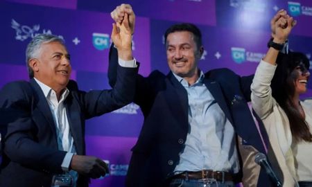 La alianza Cornejo–La Libertad Avanza se impone en Mendoza con más del 50% de los votos. La alianza Cornejo–La Libertad Avanza se impone en Mendoza con más del 50% de los votos.