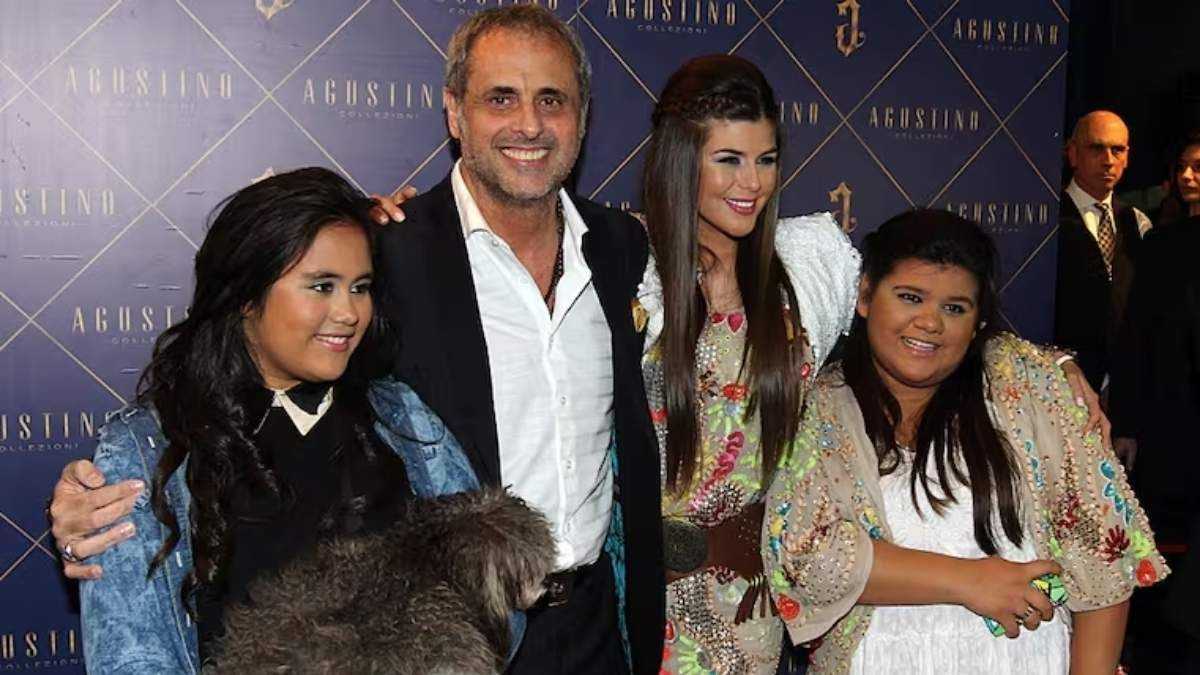 Loly Antoniale tenía buena relación con Morena y Rocío, las hijas de Jorge Rial. Loly Antoniale tenía buena relación con Morena y Rocío, las hijas de Jorge Rial.