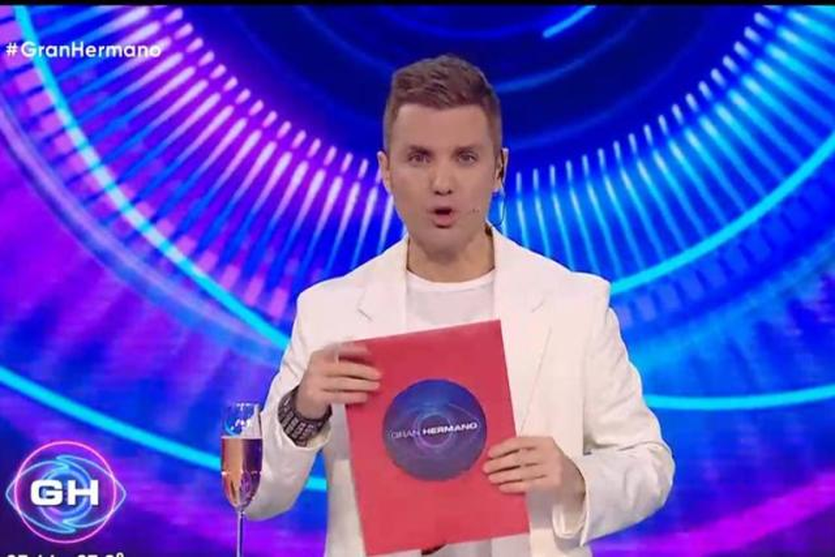 Santiago del Moro anunció que la espontánea y la fulminante en Gran Hermano quedarían suspendidas hasta nuevo aviso.