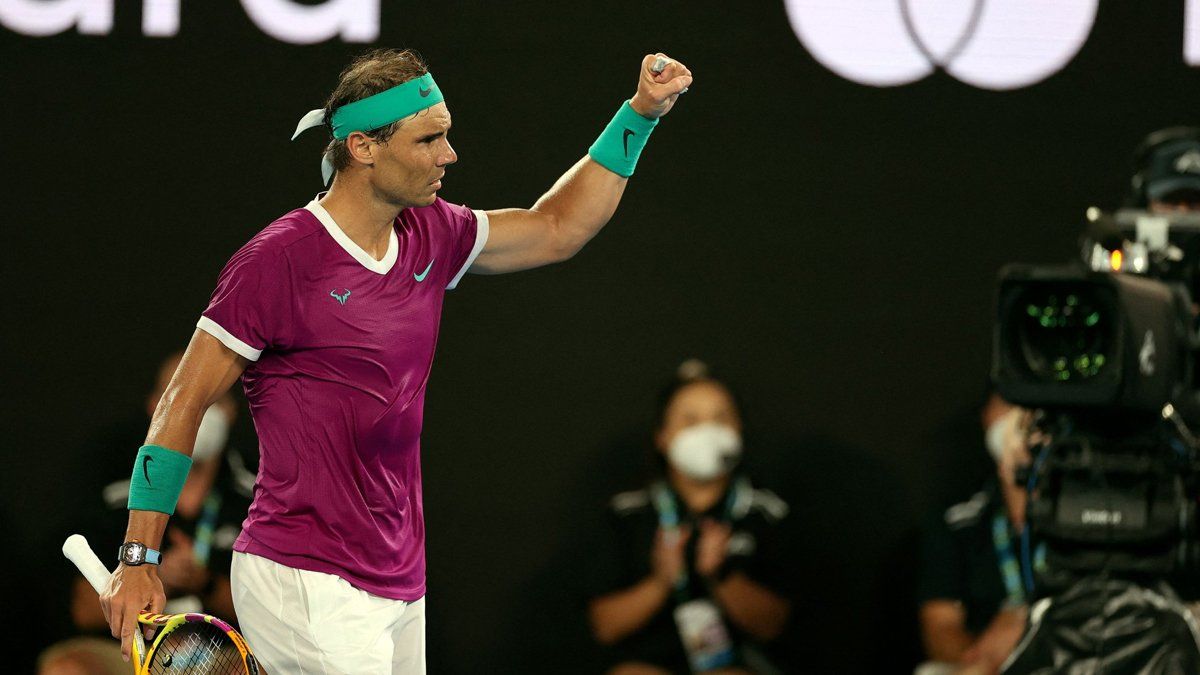 El español ganó el duelo tras ir dos sets abajo frente al ruso