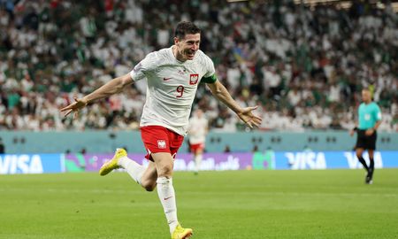 Polonia derrotó a Arabia Saudita y es el nuevo líder del Grupo C del Mundial Qatar 2022. Polonia derrotó a Arabia Saudita y es el nuevo líder del Grupo C del Mundial Qatar 2022.