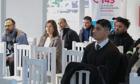 Las actividades estuvieron orientadas a funcionarios, funcionarias y agentes del sector público estatal, desde una perfectiva de género y derechos humanos. Las actividades estuvieron orientadas a funcionarios, funcionarias y agentes del sector público estatal, desde una perfectiva de género y derechos humanos.