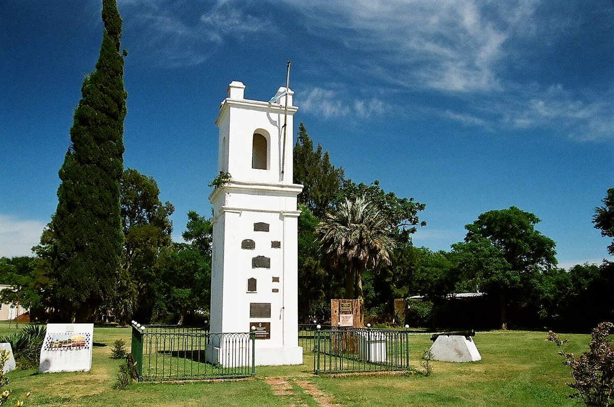 Mangrullo, declarado Monumento Nacional en 1944, fue parte del fortín levantado durante el virreinato de Juan José Vértiz.