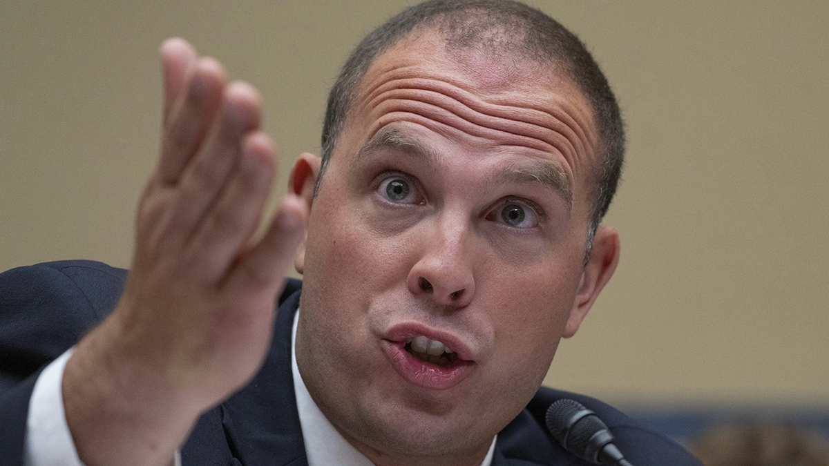 Expiloto de Marina afirma que EEUU rescató restos biológicos no humanos de ovnis