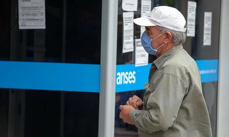 El lunes pagan jubilaciones superiores a $ 42.178 a titulares con DNI finalizado en 8 y 9. El lunes pagan jubilaciones superiores a $ 42.178 a titulares con DNI finalizado en 8 y 9.