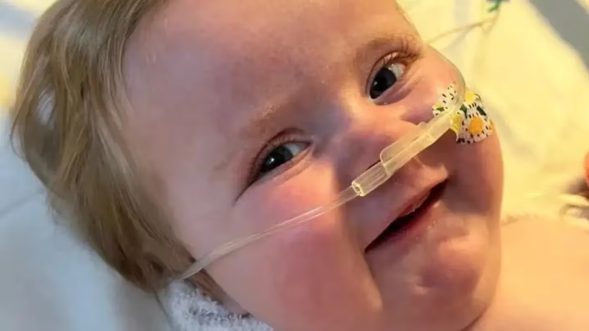 Evelyn fue diagnosticada con atrofia muscular espinal. Evelyn fue diagnosticada con atrofia muscular espinal.