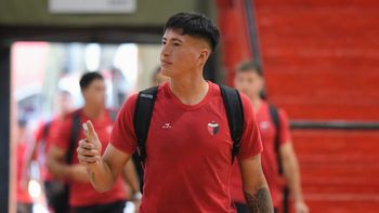 Tomás Paredes se perfila como titular en Colón el domingo y renovó contrato hasta 2028