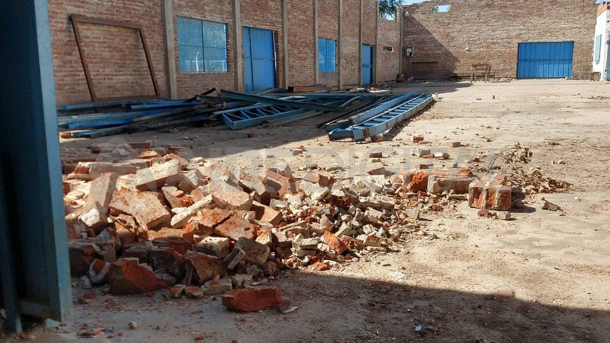 El temporal que se registró en la ciudad el pasado 22 de abril provocó serios daños en el Sum.