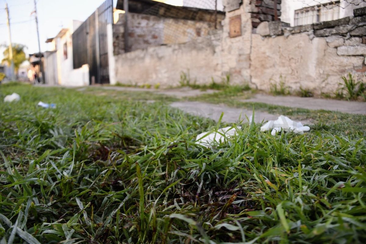 El homicidio ocurrió alrededor de las 19 en pasaje Buen Orden al 6000, a la altura de Rui Barbosa. El homicidio ocurrió alrededor de las 19 en pasaje Buen Orden al 6000, a la altura de Rui Barbosa.