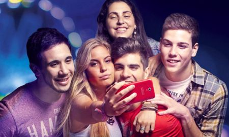 Rombai se hizo popular con Fer Vázquez y Camila Rajchman como líderes. Rombai se hizo popular con Fer Vázquez y Camila Rajchman como líderes.
