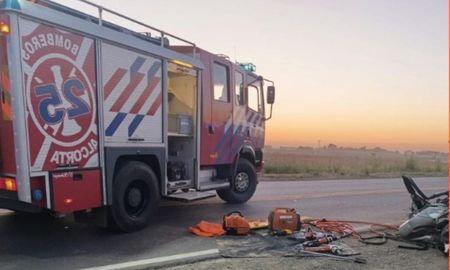 Alcorta: cinco personas murieron tras chocar de frente en la ruta 90 Alcorta: cinco personas murieron tras chocar de frente en la ruta 90