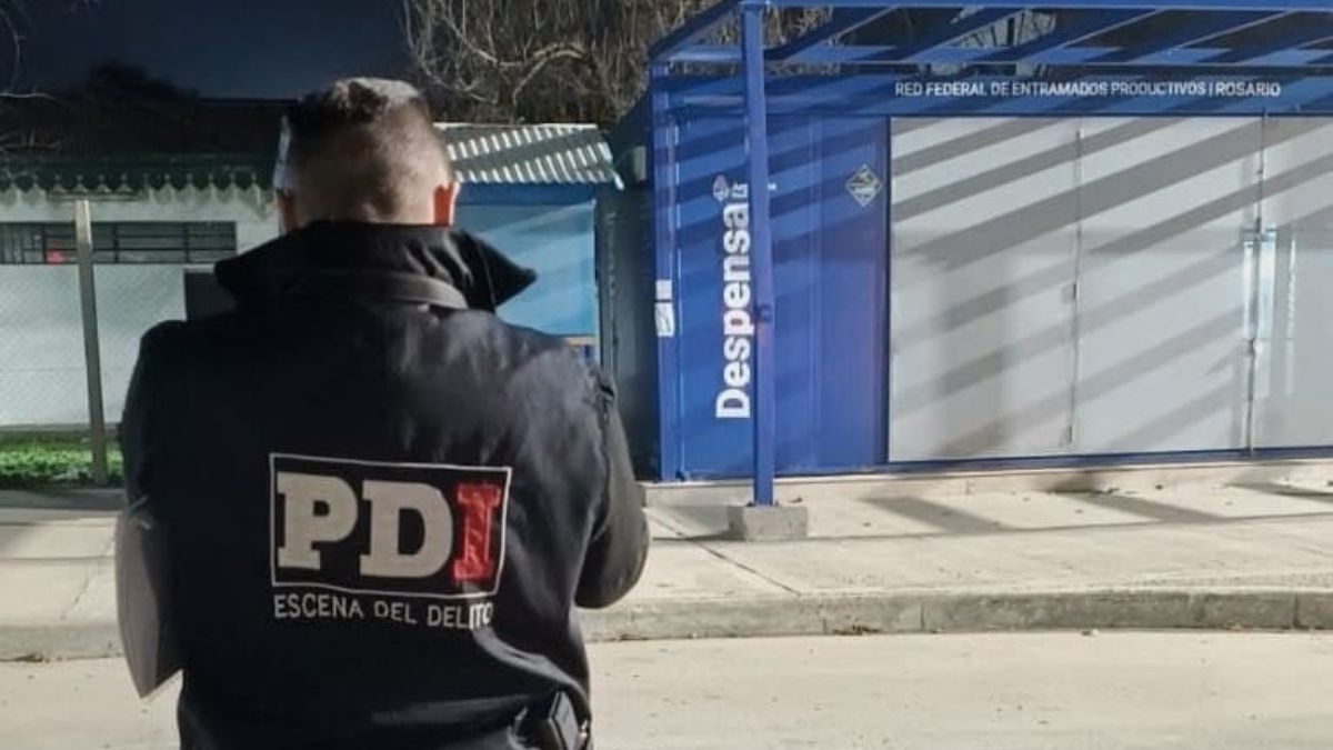La Policía de Investigaciones trabajó en el lugar y realizó las pericias correspondientes.