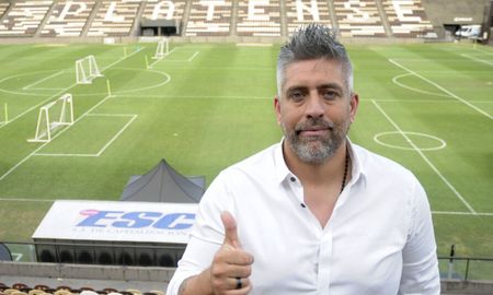 El real motivo por el cual el presidente de Platense no pudo entrar a la cancha de River El real motivo por el cual el presidente de Platense no pudo entrar a la cancha de River